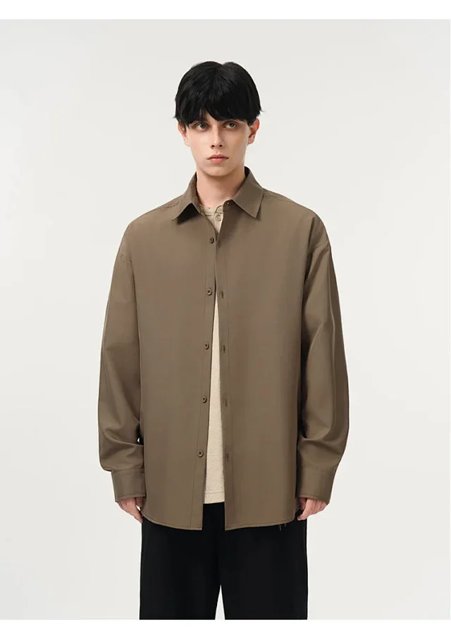 Men's Fall Casual Overshirt Detail