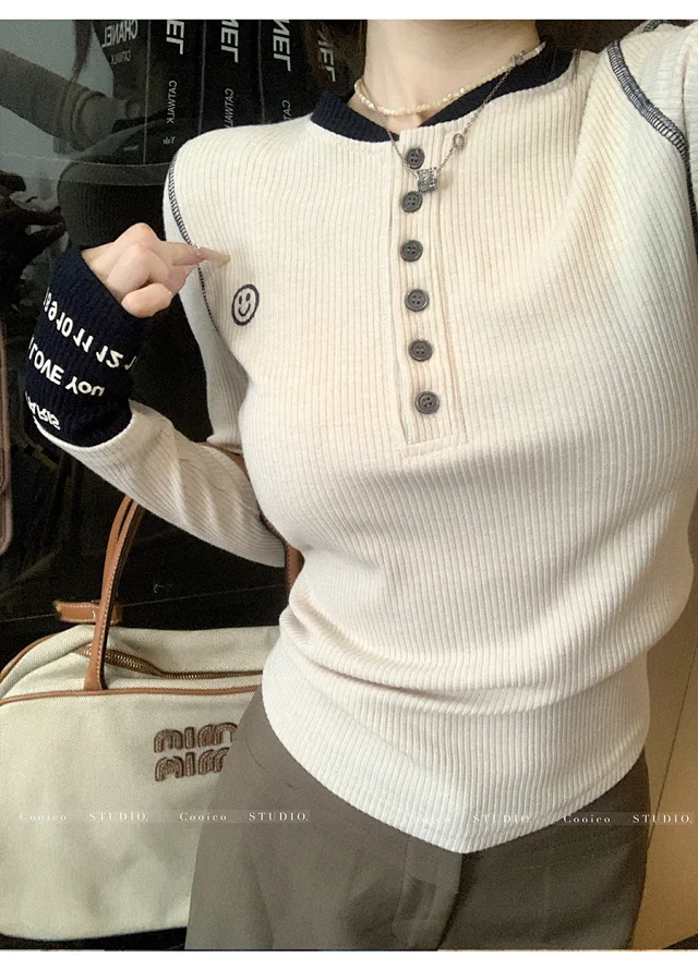 Women's Dopamine Color-Block Embroidered Knit Top Detail