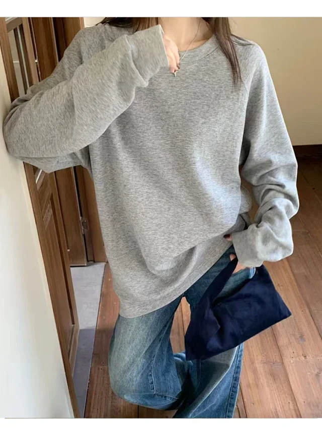 Women's Casual Solid Raglan Tee Detail