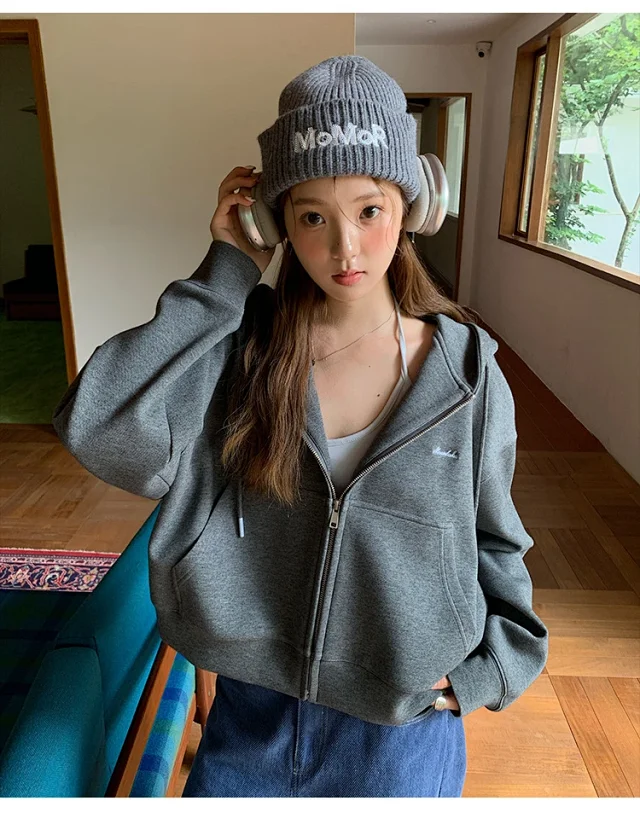 Women's Oversized Cropped Zip Hoodie FW25 Detail