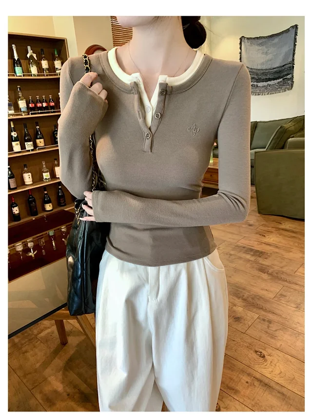 2025 Fall Women's Slim Layered Tee Detail