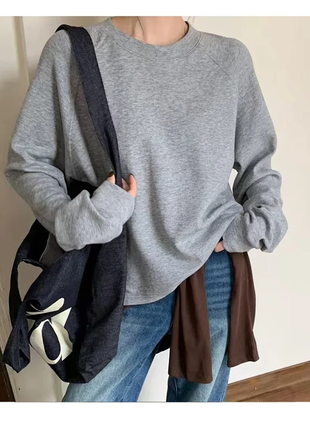 Korean Women's Boyfriend Raglan Long-Sleeve Tee Detail