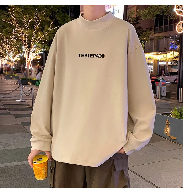 Men's Fleece Mock Neck Base Layer Detail