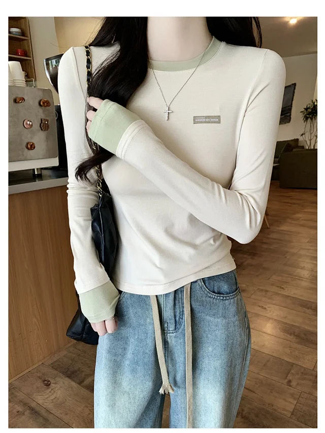 Women's Color-Block Mock Two-Piece Long-Sleeve Tee Detail