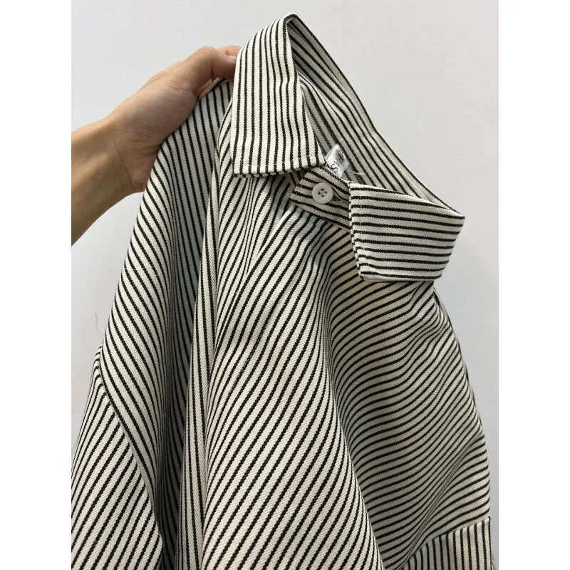Japanese Youth Style Black-White Vertical Stripe Shirt
