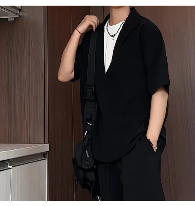 Men's Summer Old Money Mock Polo Detail