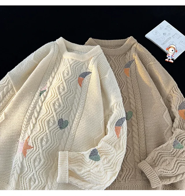 Men's Vintage Relaxed Cable Knit Sweater Detail