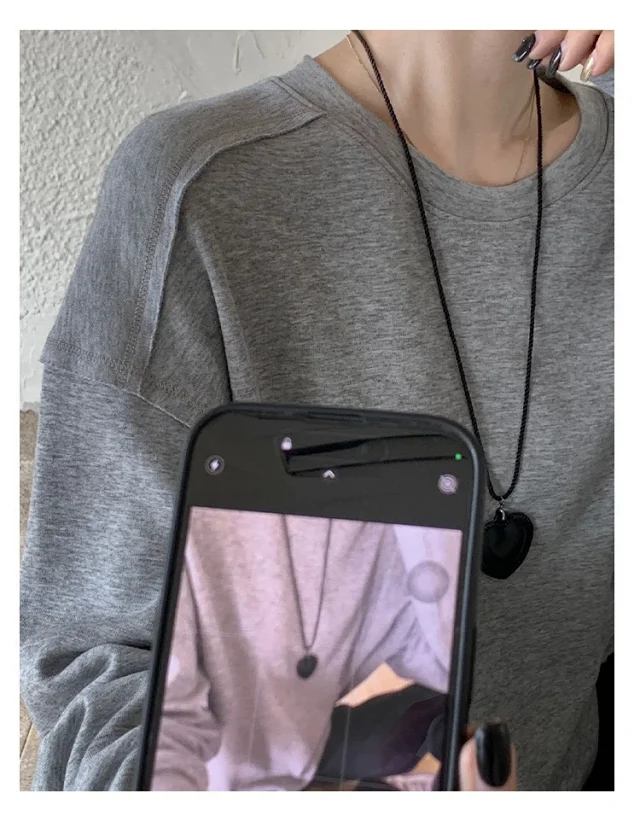 Women's Cotton Loose Long-Sleeve T-Shirt Detail
