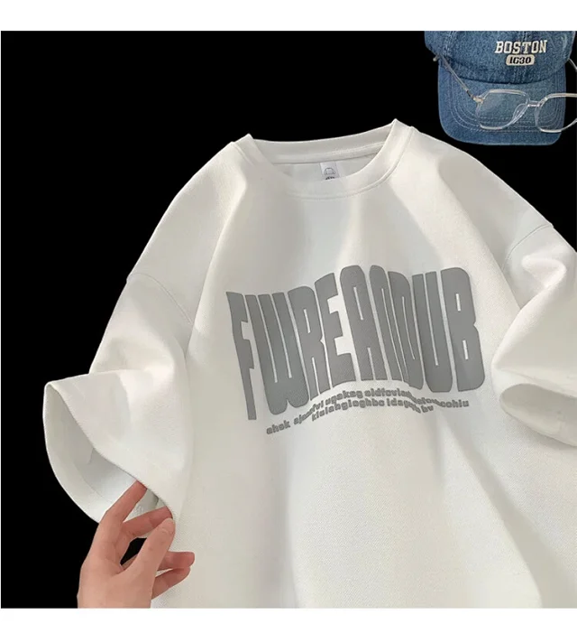 Men's Oversized Heavyweight Foam Print Tee Detail