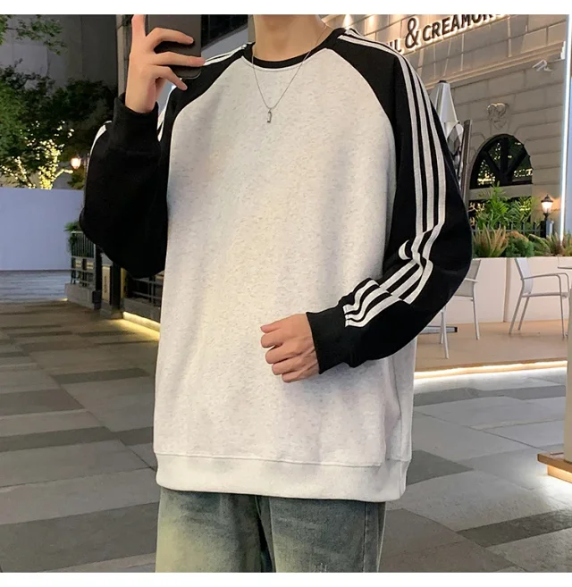 Unisex Chinese Street Oversize Striped Sweatshirt Detail