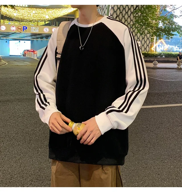 Unisex Chinese Street Oversize Striped Sweatshirt Detail