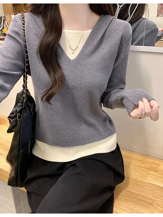 2025 Fall Women's Hooded Patchwork Sweater Detail