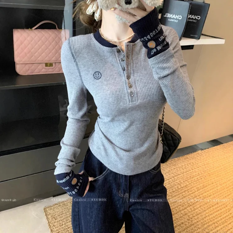 Women's Dopamine Color-Block Embroidered Knit Top