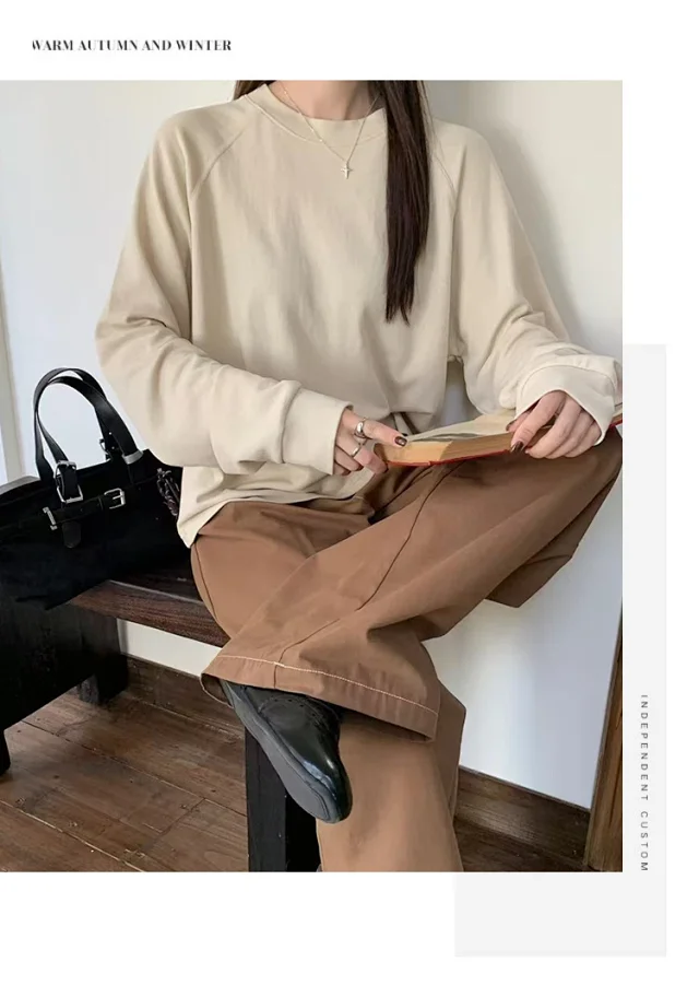 Korean Women's Boyfriend Raglan Long-Sleeve Tee Detail