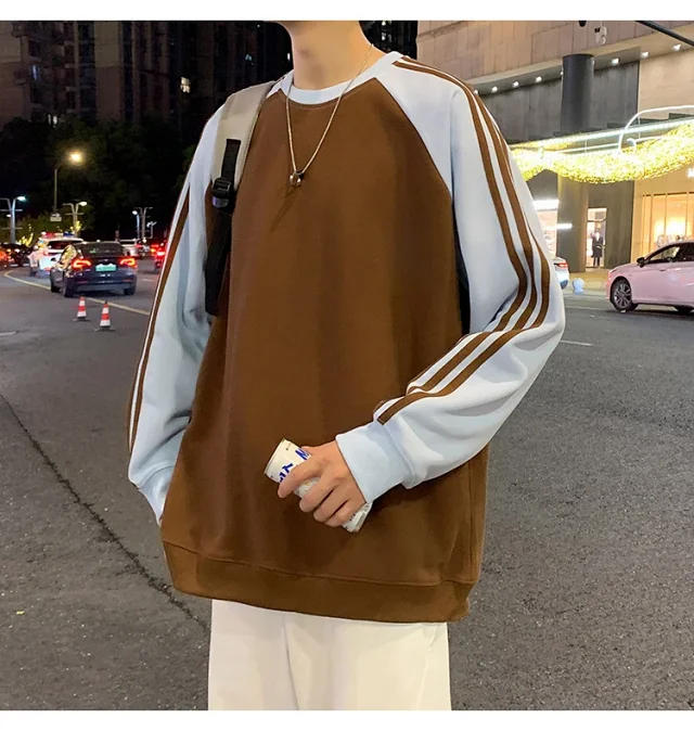 Unisex Chinese Street Oversize Striped Sweatshirt Detail