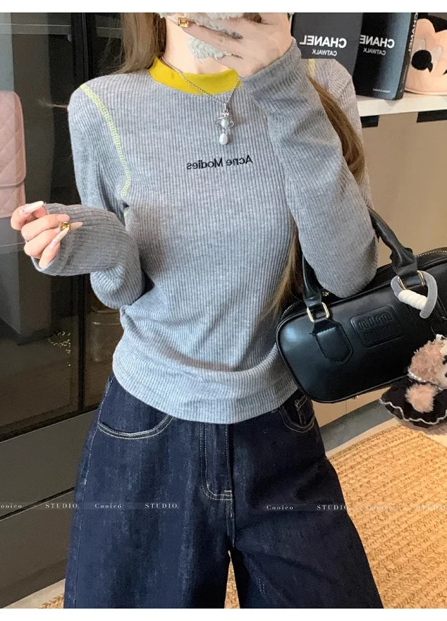 Women's Color-Block Embroidered Long Sleeve Tee Detail