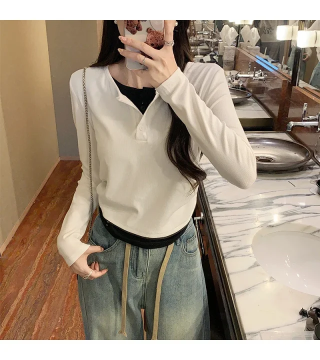 Korean Layered Long Sleeve Cropped Tee Detail