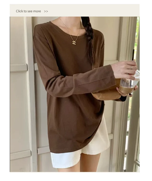 Relaxed Fit Slimming Long Sleeve Tee Detail