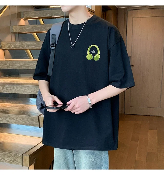Oversized Men's Cotton Short Sleeve Tee Detail