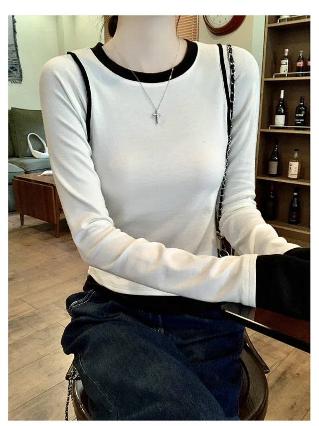Women's Long Sleeve Mock Two-Piece T-Shirt Detail