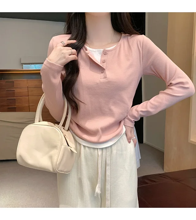 Korean Layered Long Sleeve Cropped Tee Detail
