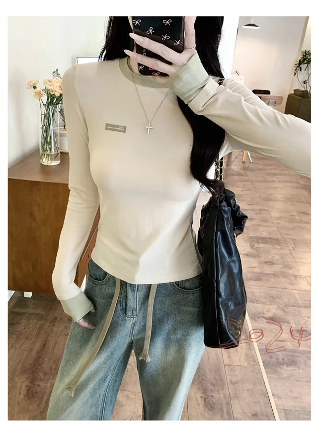 Women's Color-Block Mock Two-Piece Long-Sleeve Tee Detail
