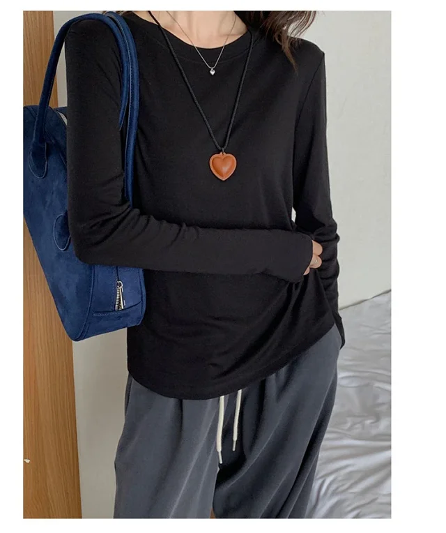 Women's Tencel Round Neck Long Sleeve Tee Detail