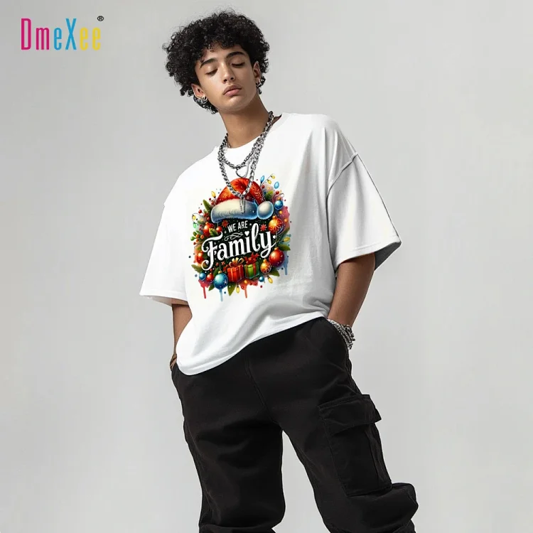 2025 Summer Men's Relaxed Santa Tee