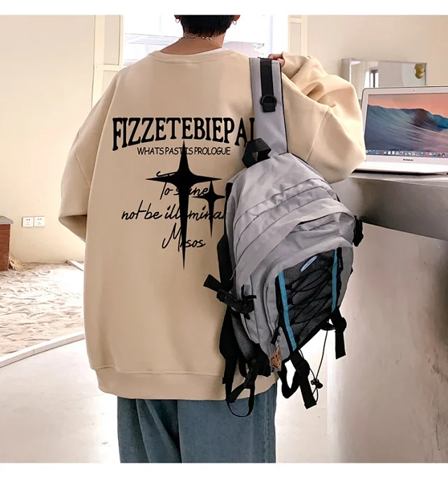 Unisex American Streetwear Crewneck Fleece Sweatshirt Detail