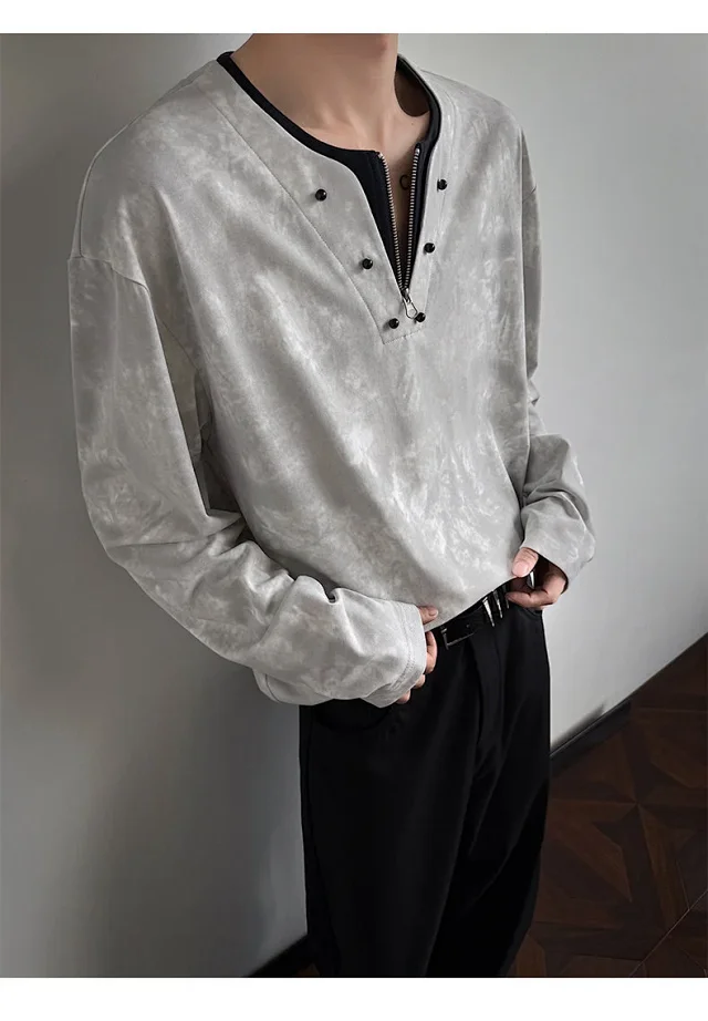 Men's Half-Zip V-Neck Tie-Dye Long-Sleeve T-Shirt Detail