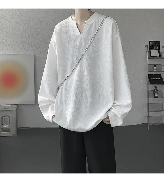 Cleanfit Men's Vintage-Textured Long-Sleeve V-Neck Tee Detail