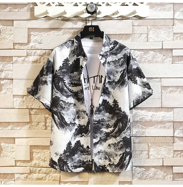 American Men's Loose-Fit Short-Sleeve Floral Shirt Detail