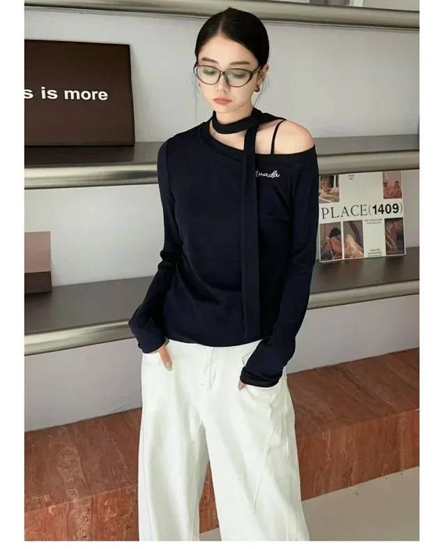New Korean Off-Shoulder Slimming Women's Top Detail