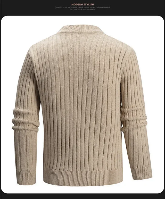 Teen Men's Soft Cable Pullover Detail