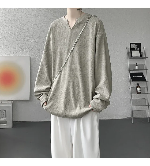 Cleanfit Men's Vintage-Textured Long-Sleeve V-Neck Tee Detail