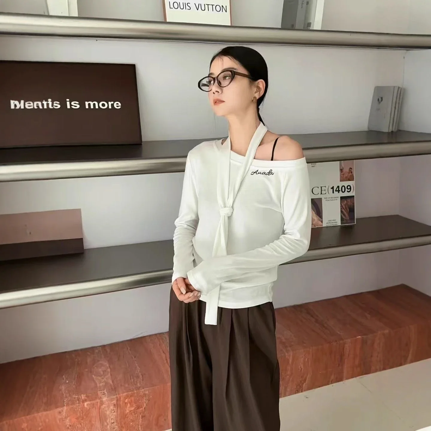 New Korean Off-Shoulder Slimming Women's Top