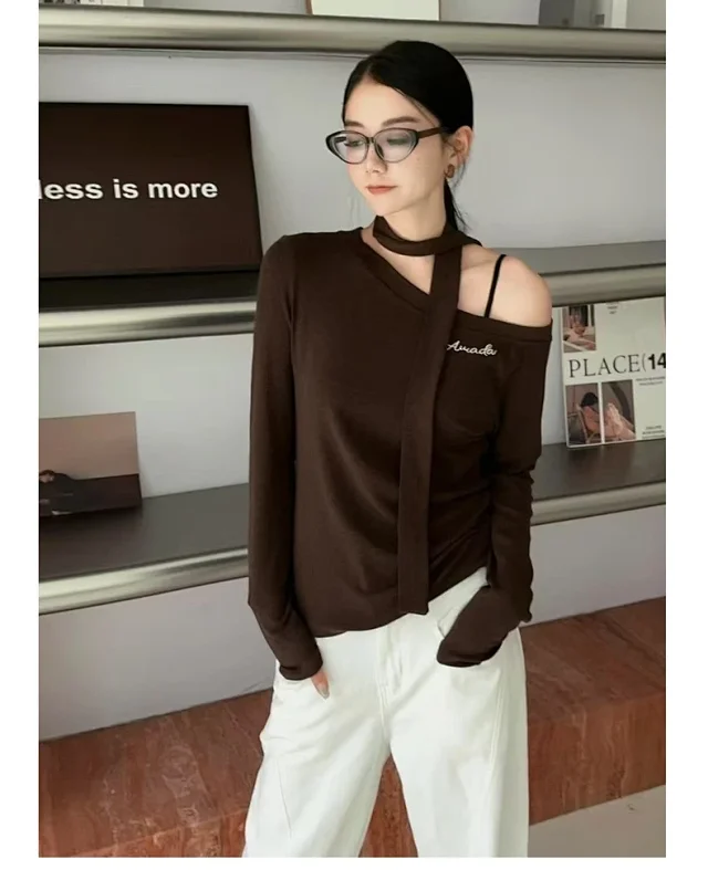 New Korean Off-Shoulder Slimming Women's Top Detail