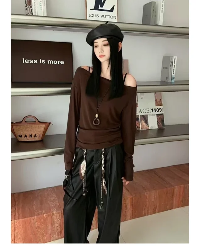 Women's Off-Shoulder Long Sleeve Tencel Tee Detail