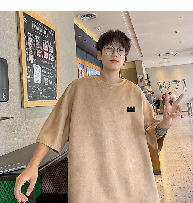 Men's Vintage Suede Heavyweight Oversized Tee Detail