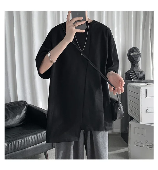 Men's Trendy Solid Half Sleeve Tee Detail