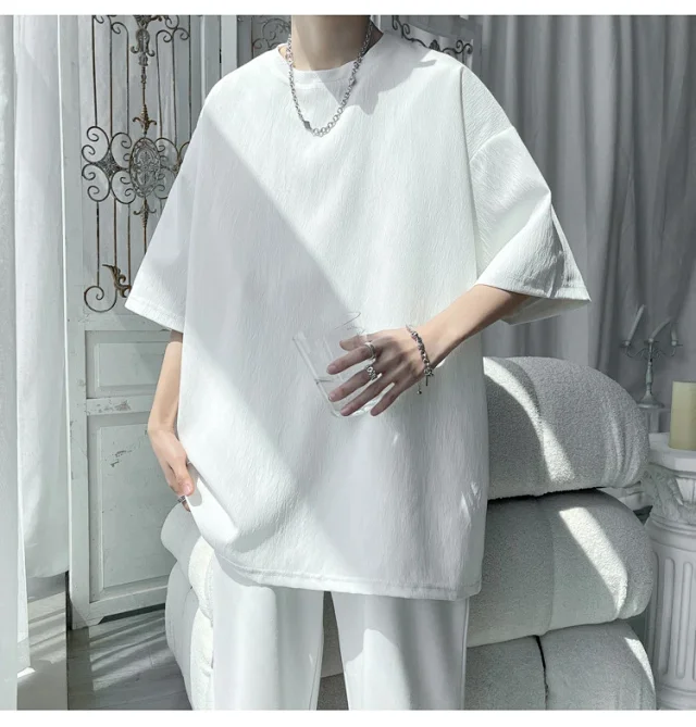 Unisex Oversized Ice Silk Draped Tee Detail