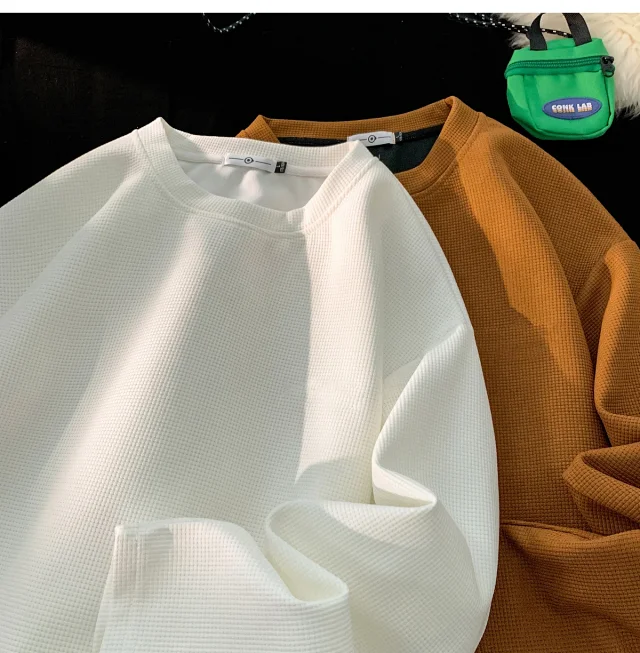 Oversized Men's Japanese Waffle Knit Sweatshirt Detail