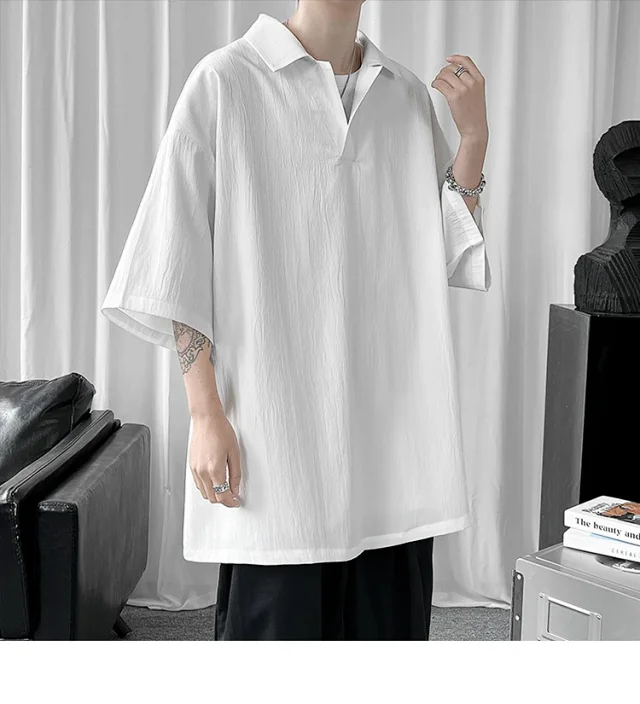 Men's Oversized Solid Polo T-Shirt Detail