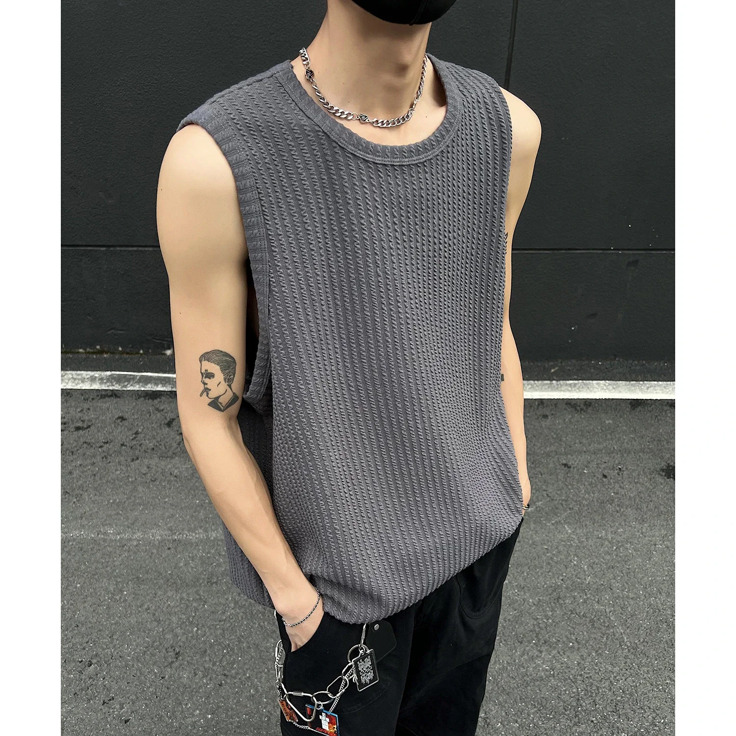 Men's Black Textured Jacquard Vest