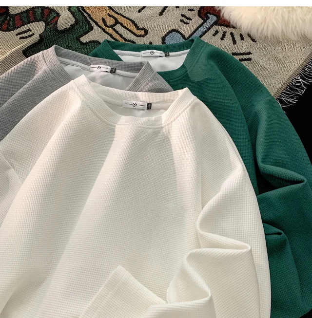 Oversized Men's Japanese Waffle Knit Sweatshirt Detail