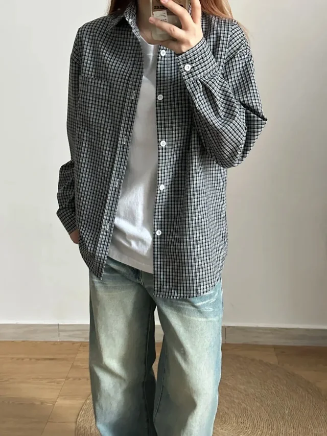Cleanfit Men's Blue Vintage Plaid Overshirt Detail