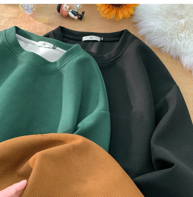 Oversized Men's Japanese Waffle Knit Sweatshirt Detail