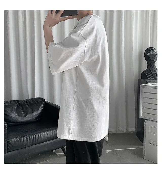 Men's Trendy Solid Half Sleeve Tee Detail