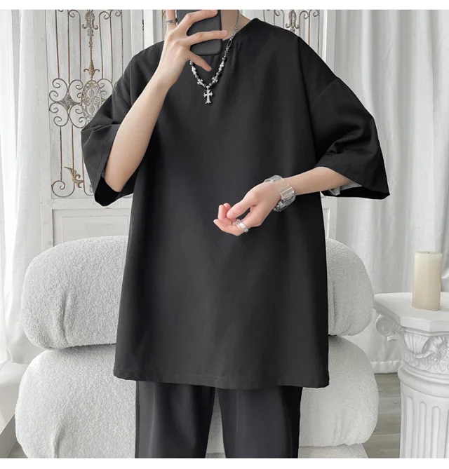 Unisex Oversized Ice Silk Draped Tee Detail