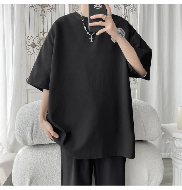 Unisex Oversized Ice Silk Draped Tee Detail